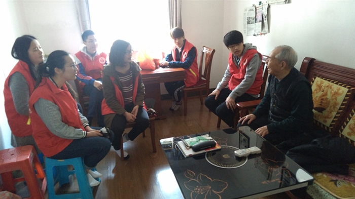 慰问抗战老兵1.jpg