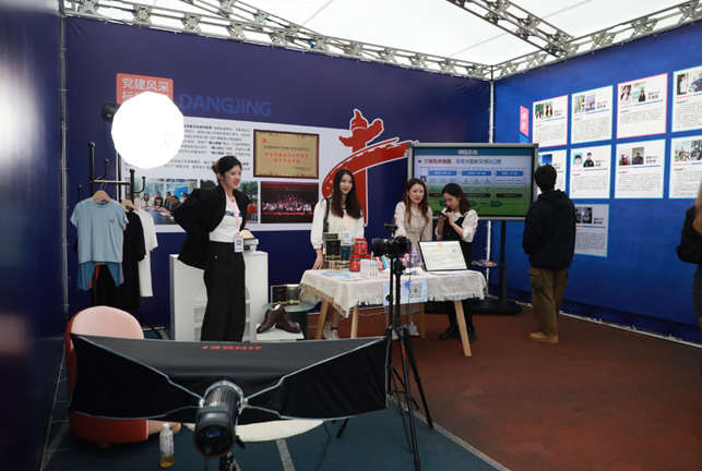 1658057617015057.png 图片5.png