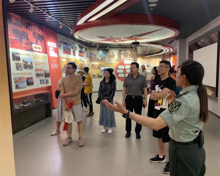 图片2.png 图片2.png