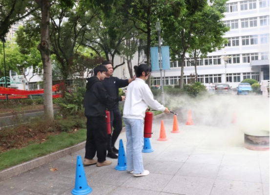 b7b3f4a68f44519258bbc917d3876bb.png b7b3f4a68f44519258bbc917d3876bb.png