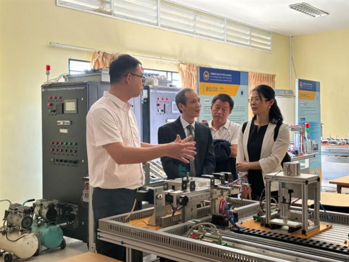 图片2.png 图片2.png