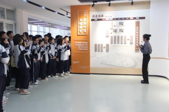 图片4.png 图片4.png