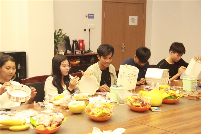 图片2.png 图片2.png