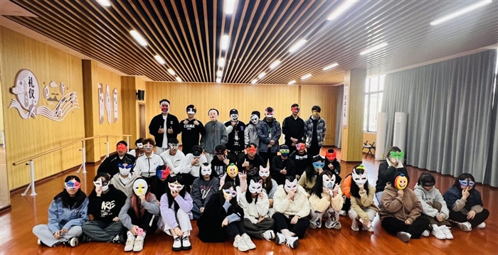 图片2.png 图片2.png