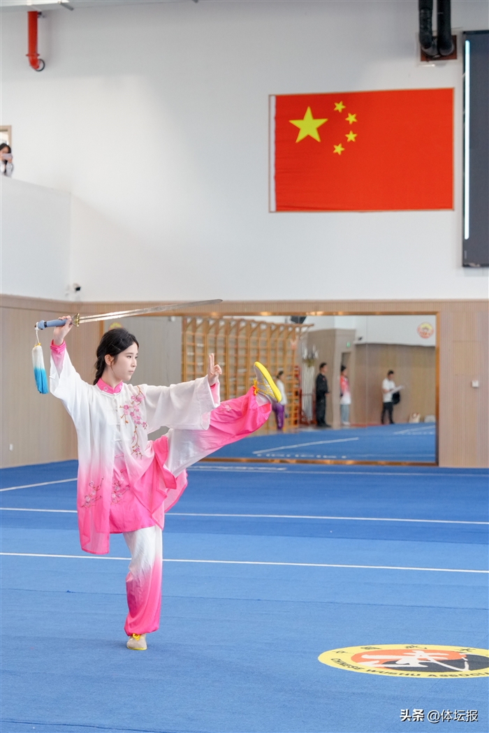 0e73f471ab1d44bd98a235fb0551e563~tplv-tt-origin-web_gif.jpeg