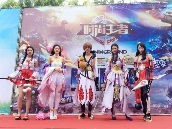 1999914689.jpg 1999914689.jpg