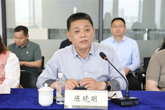 陈晓明.jpg