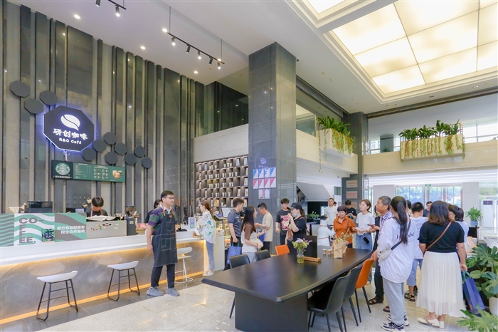 9X1A7590.JPG 9X1A7590.JPG